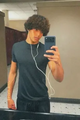 Profile image of Ayden