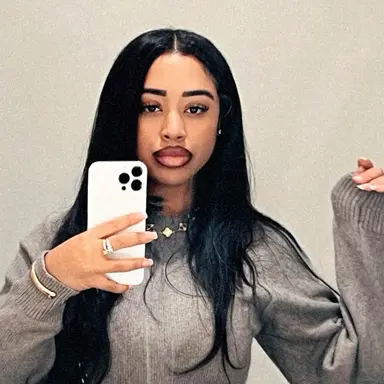 Profile image of Talia