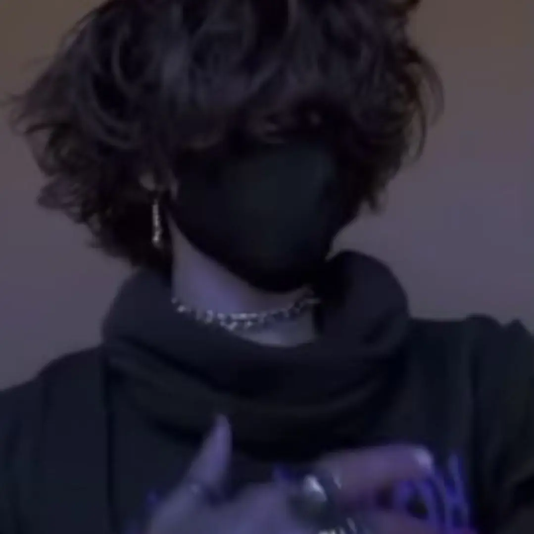 SmokyDam4641의 Secret crush