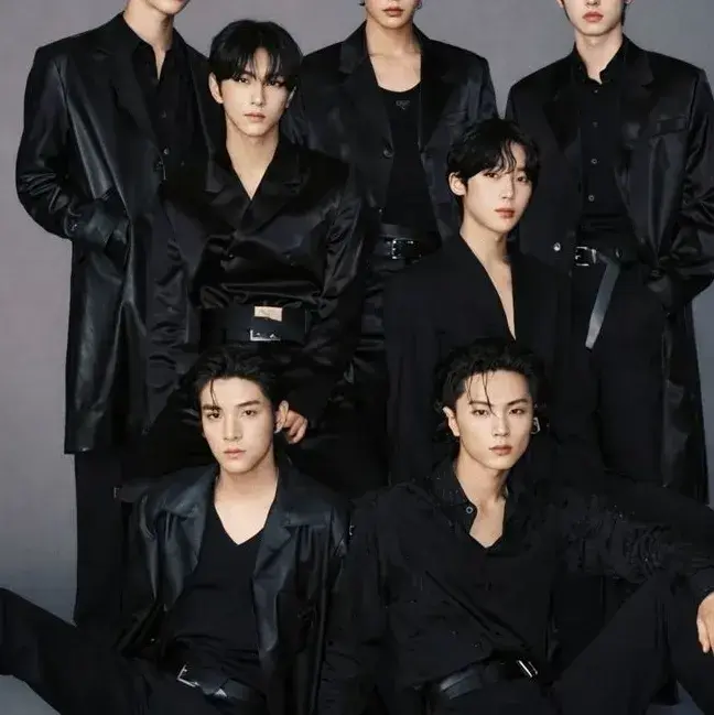 BasicStoat1554의 NOIR-MAFIA