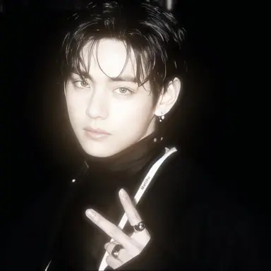 Profile image of V