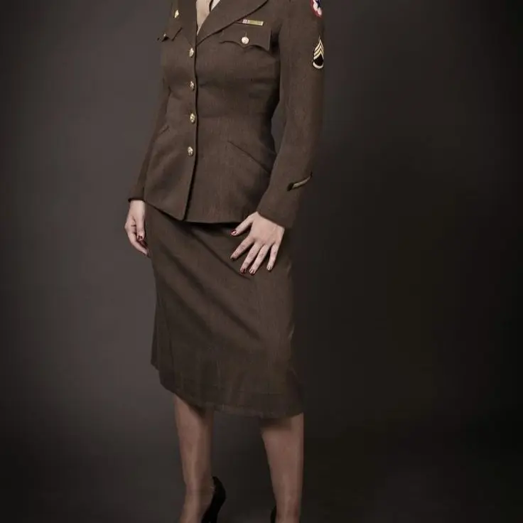 JollyAnise8997의 Your enemy women soldier squad