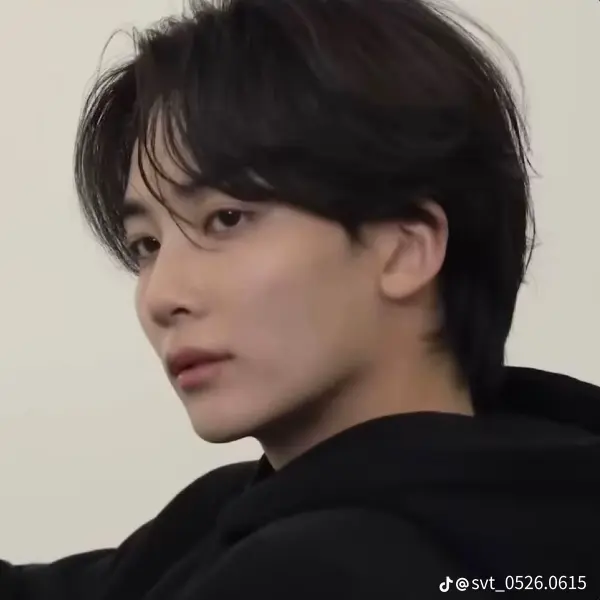 OrnateTrump7176의 윤정한