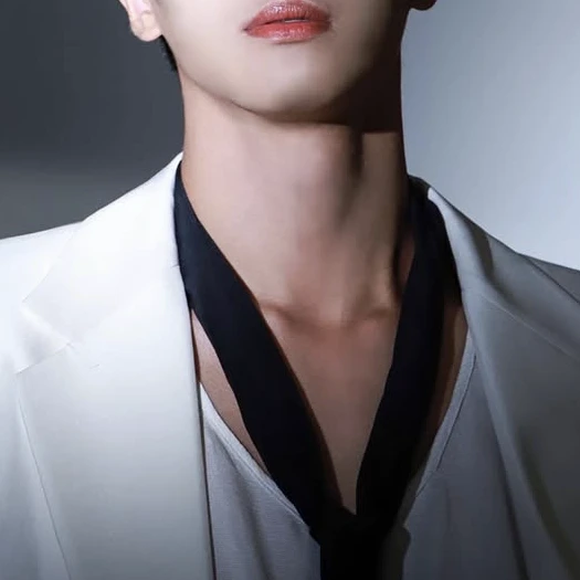추영우