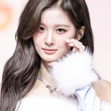 Profile image of 설윤아