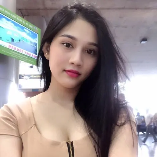 BarrenModem5792의 왕뜨앙 루치아