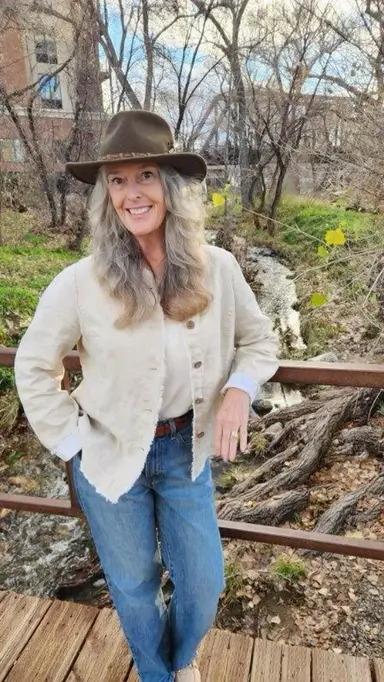 Profile image of Sandy crockinberry