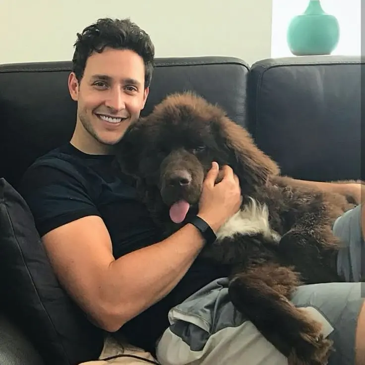 NeedyPan9950의 Dr. Mike