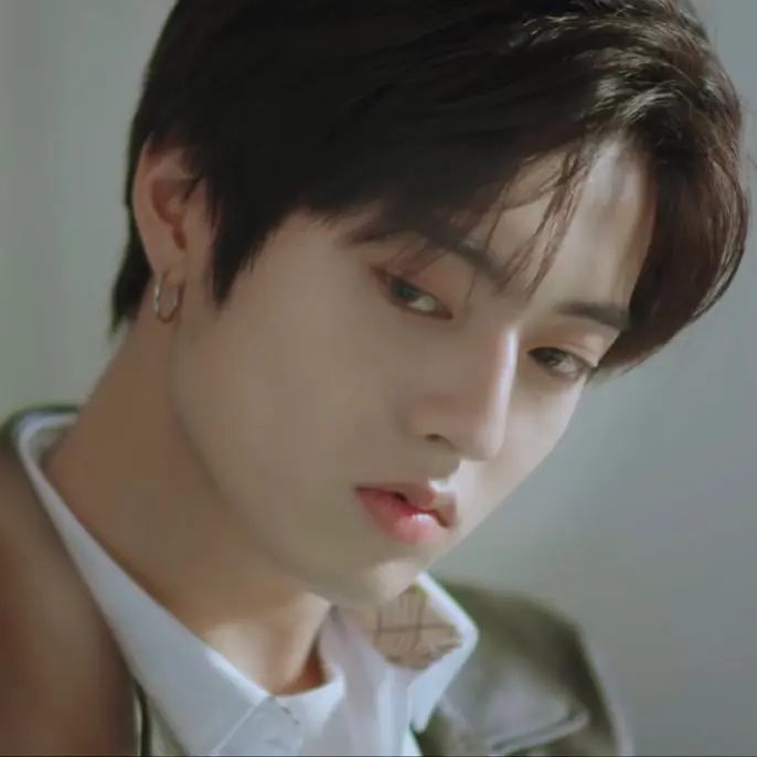 NutmegJuicy0119의 와타나베 하루토