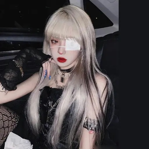 RaggedWool3066의 임 윤 서