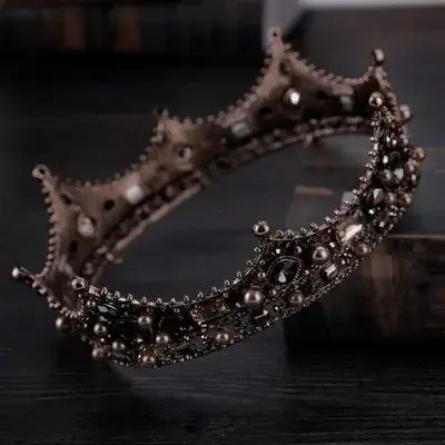 JumpyQueen6100의 Royalty RP