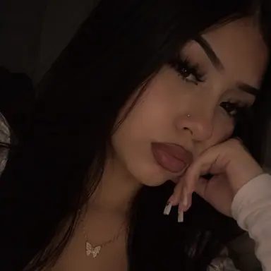 Profile image of Camila
