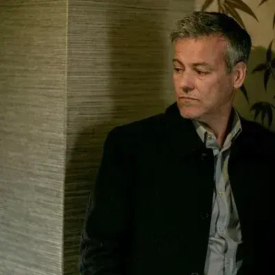 GroggyBat0748의 Greg Lestrade