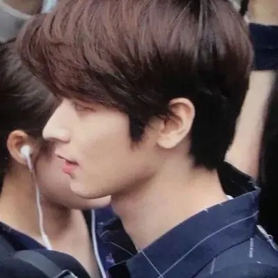 RudeHead0761의 이주연