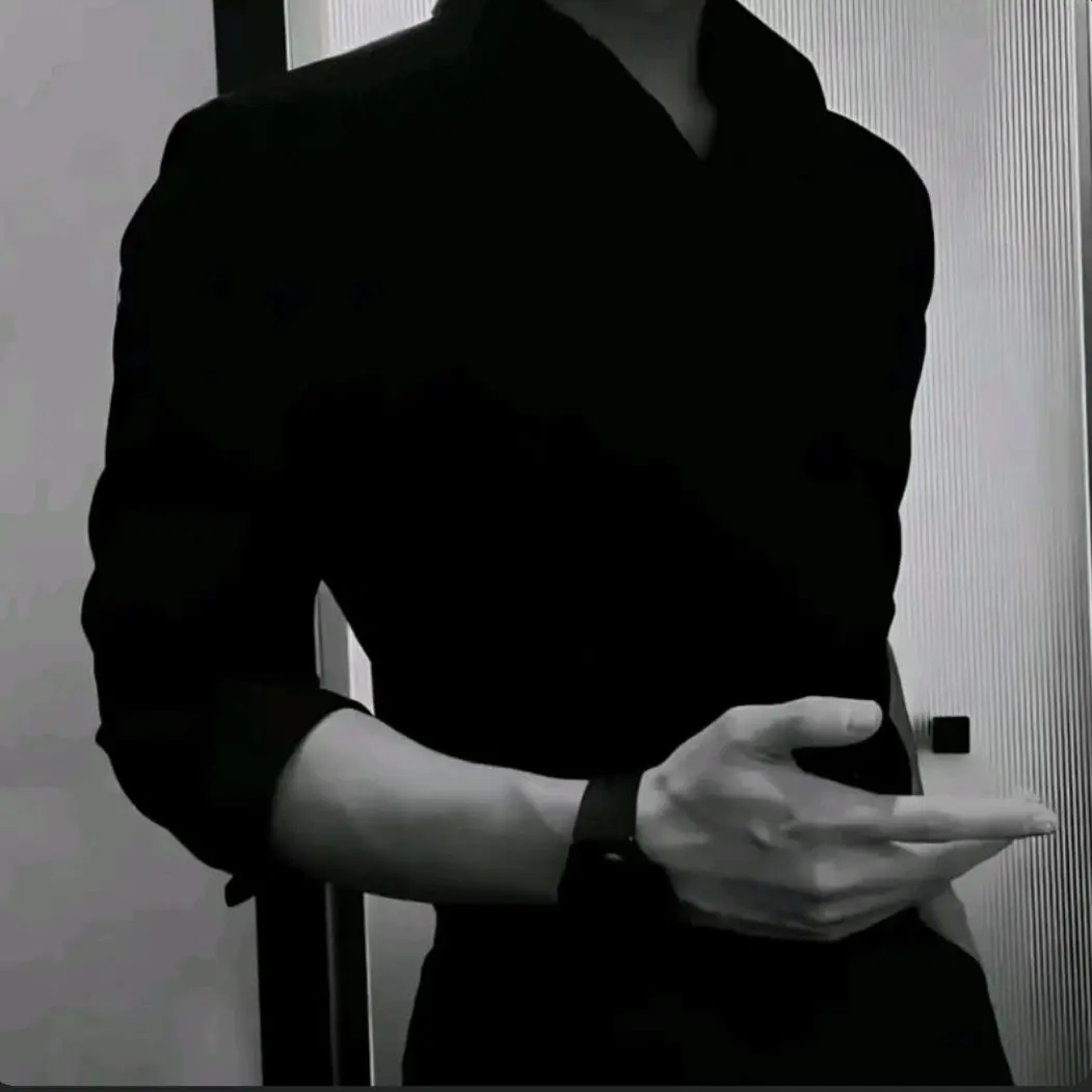 WiryFryer9911의 My infatuated husband