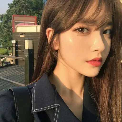 7861의 김지은