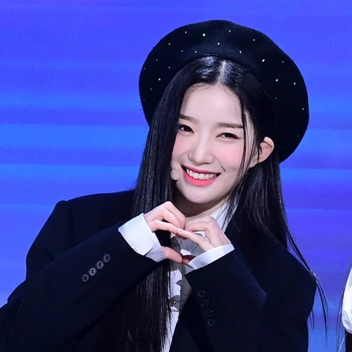 김유연