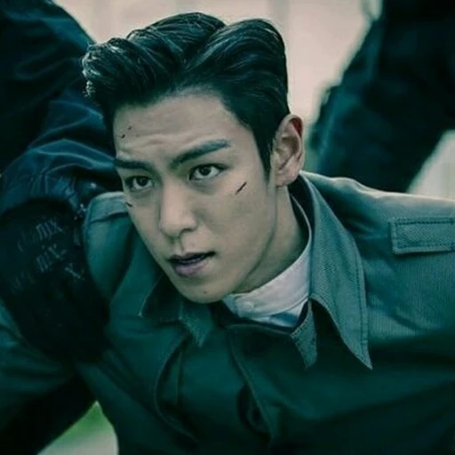 최승현