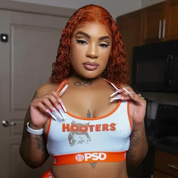 UniqueTie6371의 Zahra