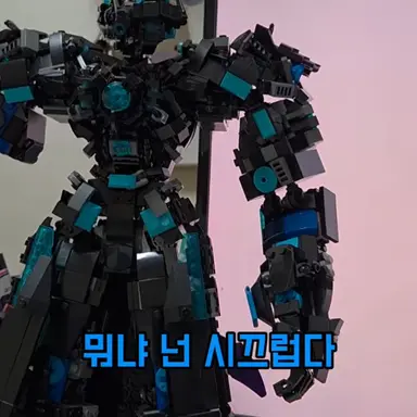 Profile image of 타이탄 카메라맨