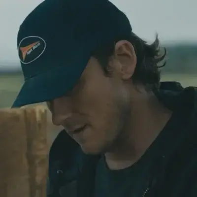 GreasyPrice8748의 Rhett Abbott