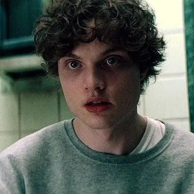 CozyKea4775의 Sam Riordan