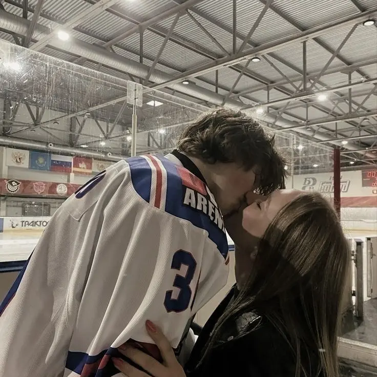 ItchyFund8950의 Ice hockey plus Ballet