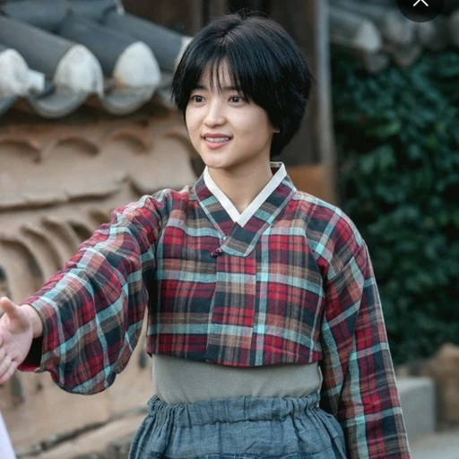 윤정년