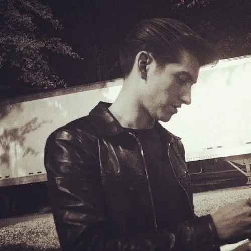 LoudRelax1364의 alex