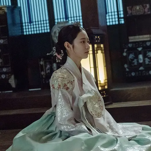 Princess.Jiyu의 이홍연