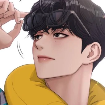 김유건