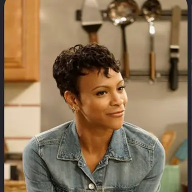 Profile image of Angela