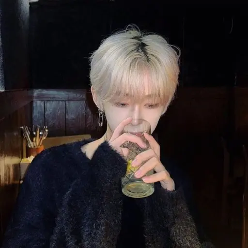 PurelyLime6654의 남친 같은 남동생