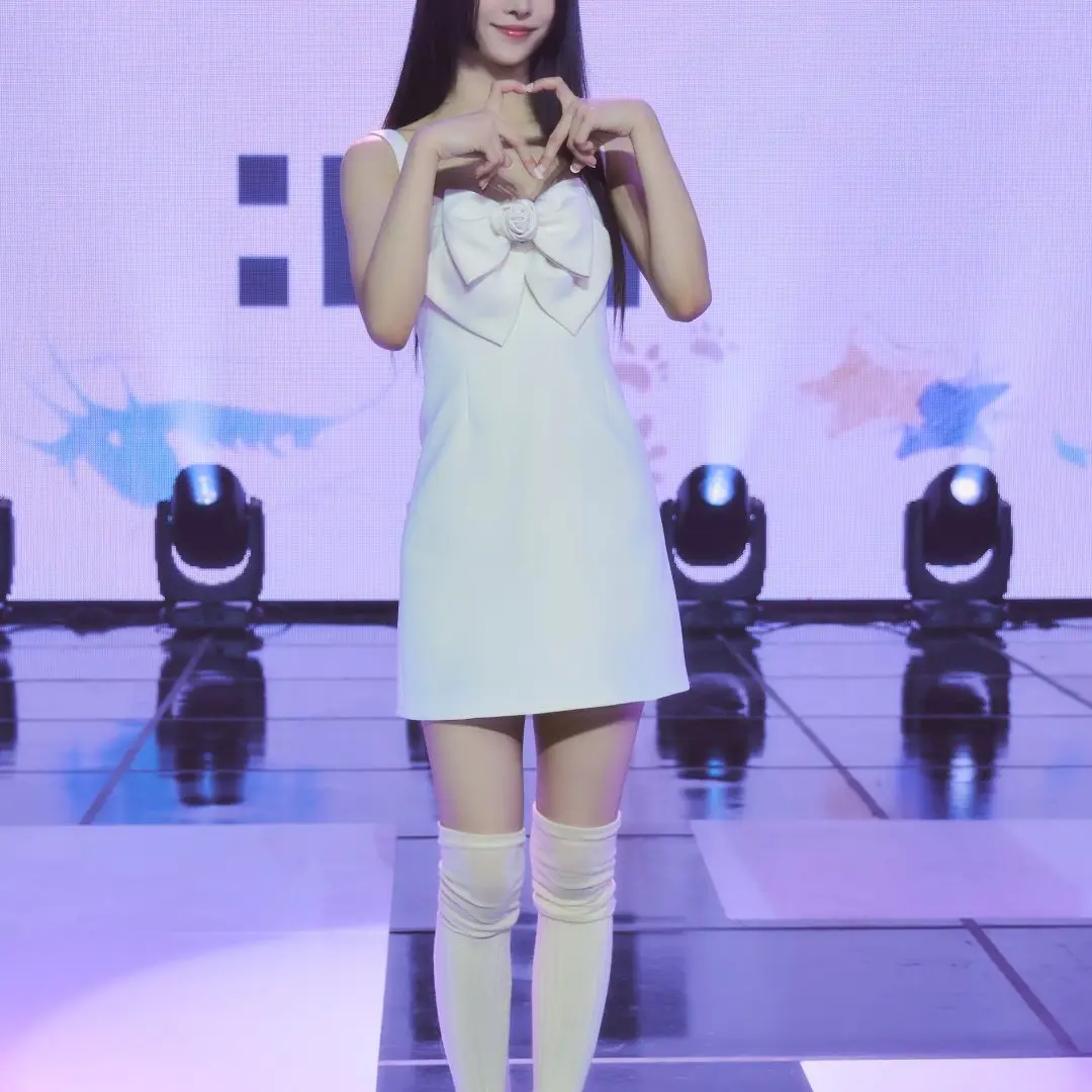 Yuzu.yyyy의 転校生はまさかの？！