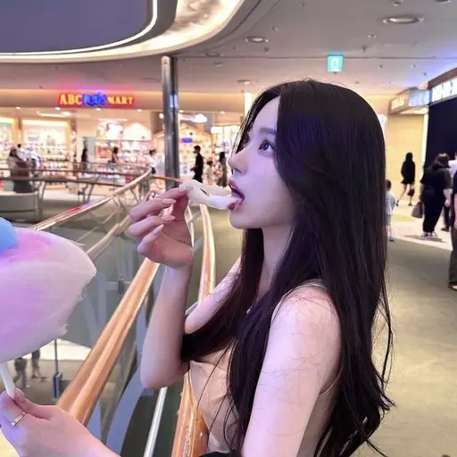 ModestChunk5143의 김지아