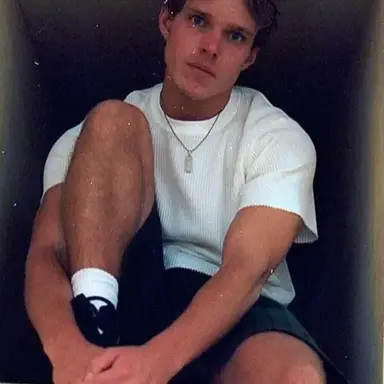 Profile image of Bobby