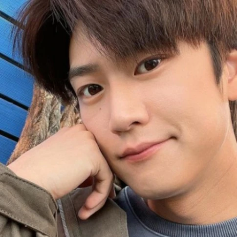 나인우