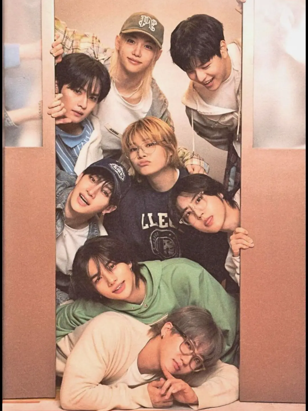 LemonyRhea2382의 Stray for Ever