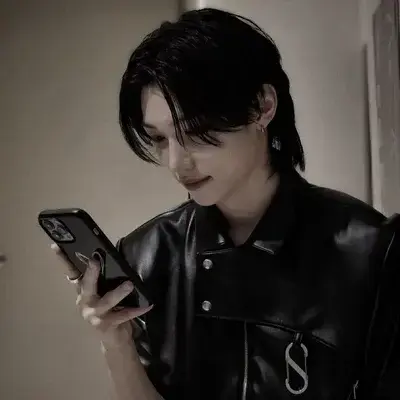 RudeHarp8611의 Liam