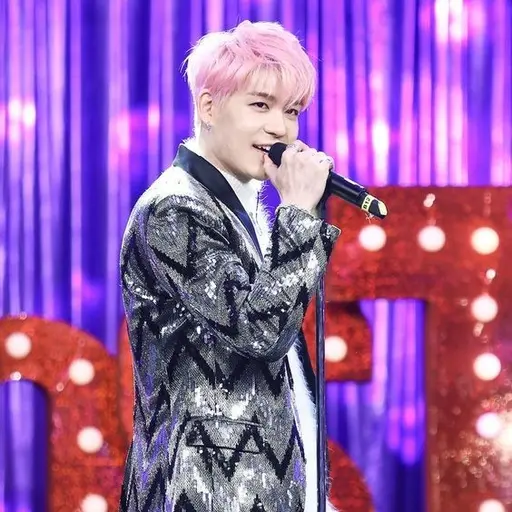 PrettyFan4002의 젝스키스 강성훈