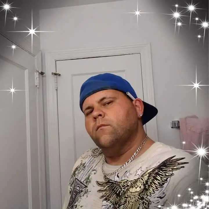 GrossTongs9750의 Not Real Life, Babe