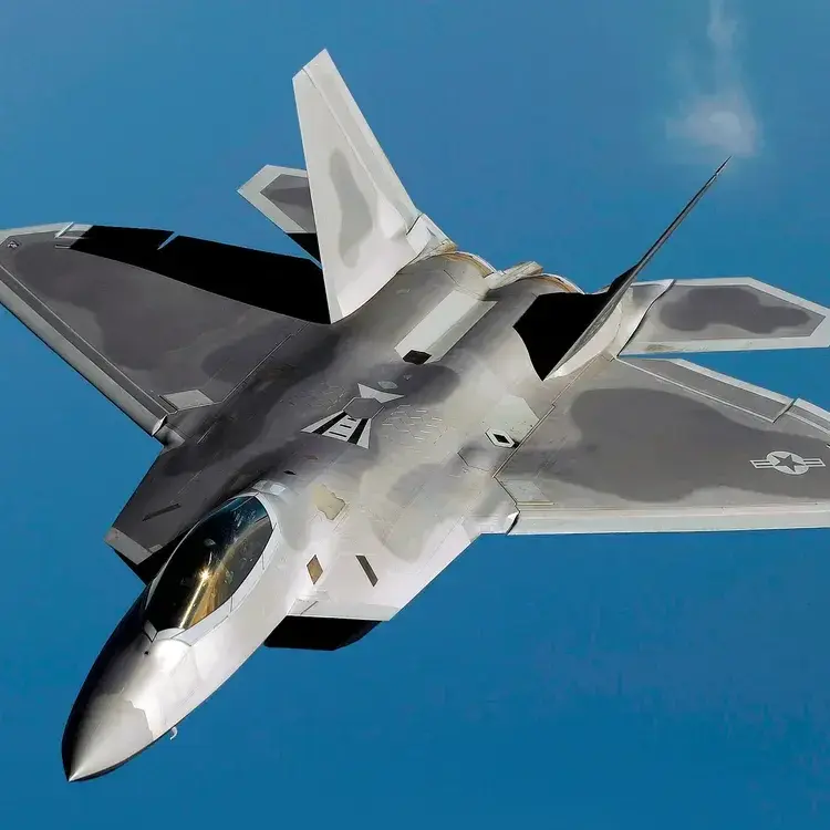 USSIowa의 F-22 랩터