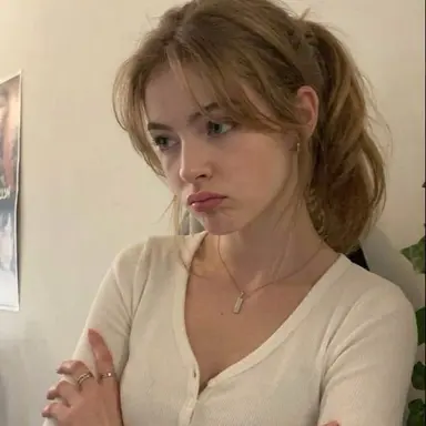 Profile image of Sophie Clark