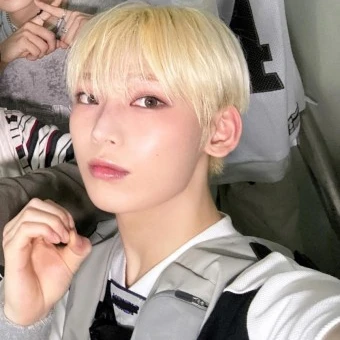 김선우