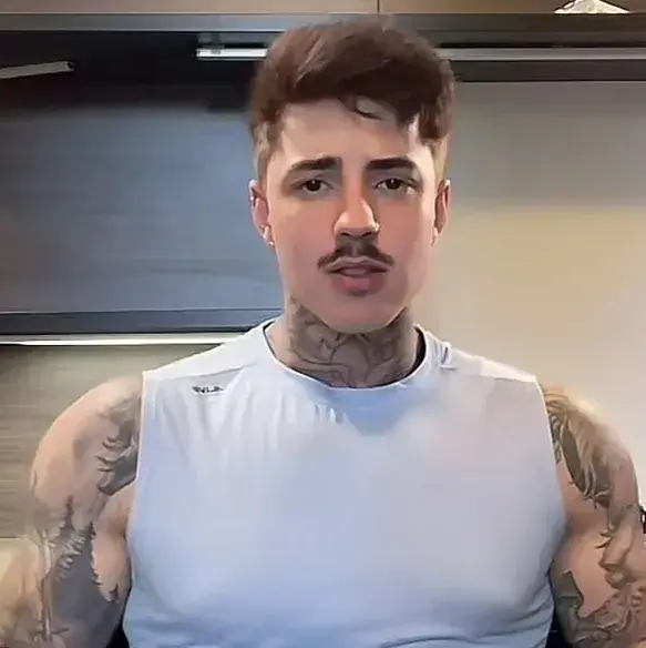 CozyDonor2434의 Jakipz- BL