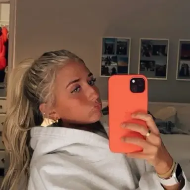 Profile image of Chloe