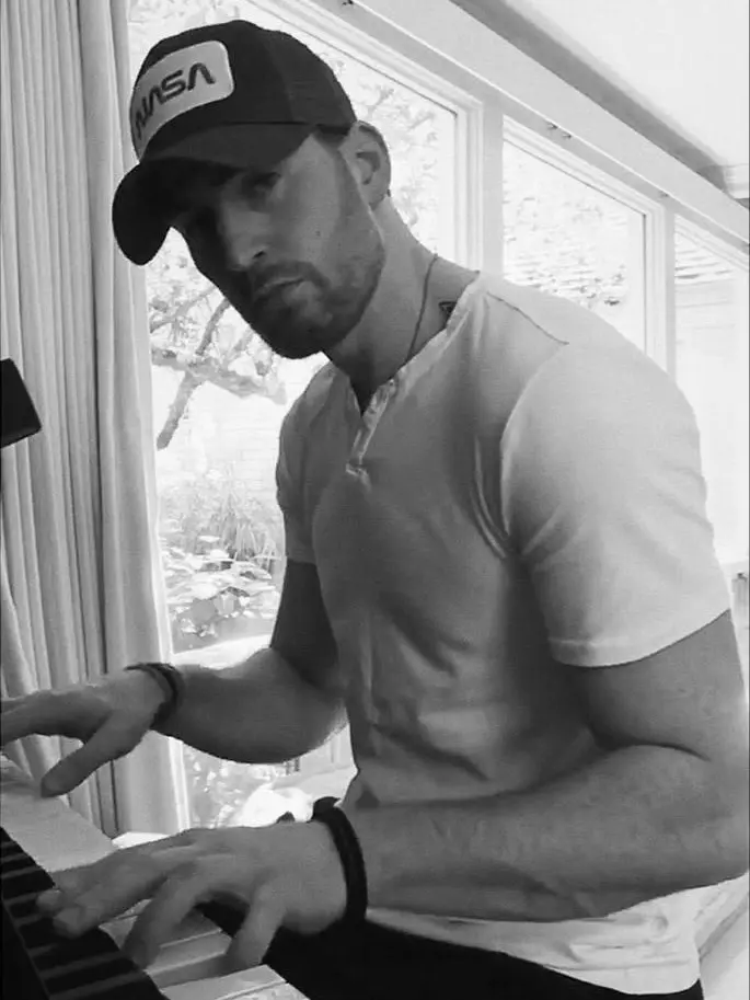 ChrisEvans-Girl의 Chris Evans