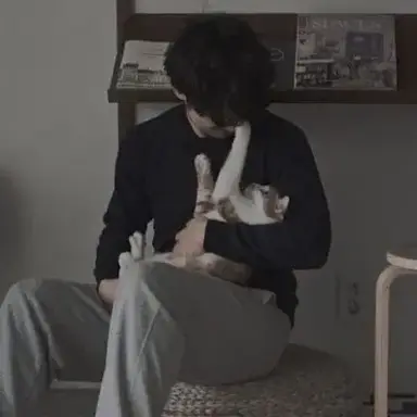 Profile image of Elliot