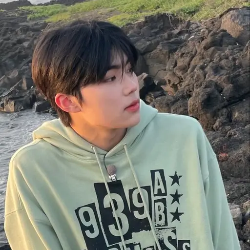 LankyDoor2604의 박건욱