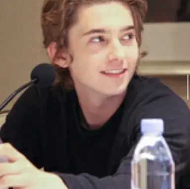 Profile image of Austin Abrams